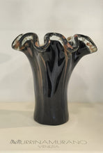 Carica l'immagine nel visualizzatore di Gallery, Vaso OSTRICA NERO - AVVENTURINA