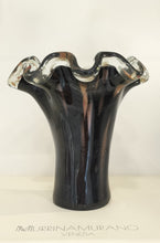 Carica l'immagine nel visualizzatore di Gallery, Vaso OSTRICA NERO - AVVENTURINA