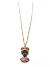 Carica l'immagine nel visualizzatore di Gallery, Collana con pendente a forma di Testa di Moro uomo - Necklace with dark brown pendant typical representation of the Sicilian tradition.