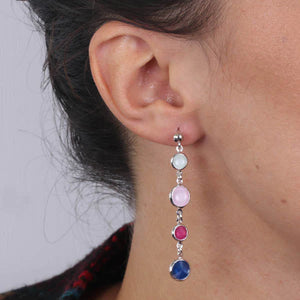 BYSIMON - Orecchini in Argento 925 con punti luce di cristalli multicolore pendenti