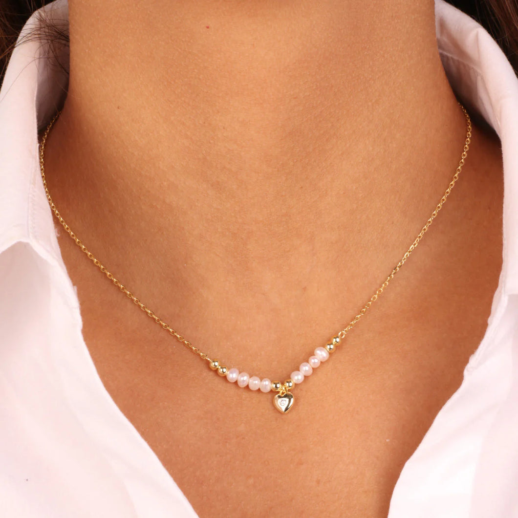 BYSIMON - Collana in Argento 925 con perle e ciondolo centrale a forma di cuore