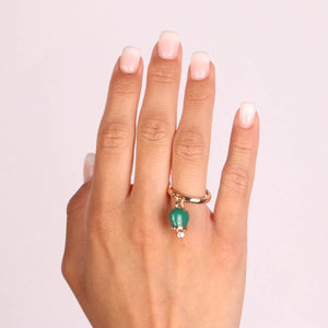 BYSIMON - Anello in Metallo con campanella portafortuna verde