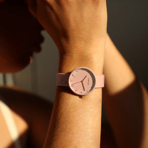 Orologio analogico con cinturino gommato colore rosa con stampe floreali - NIKO Watch pink