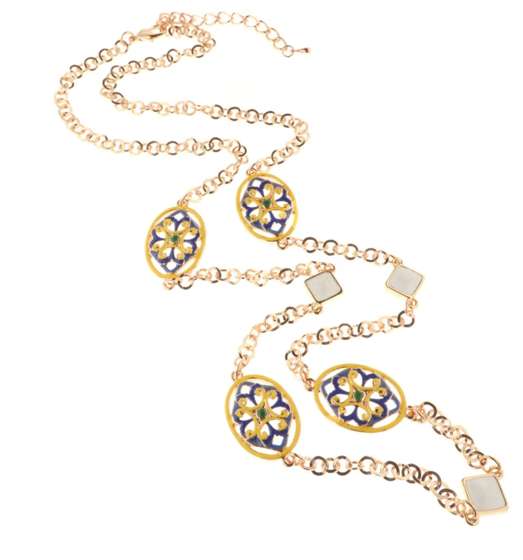 BYSIMON - Collana in Metallo cristalli bianchi con dettagli in maiolica a fiore con smalti colorati